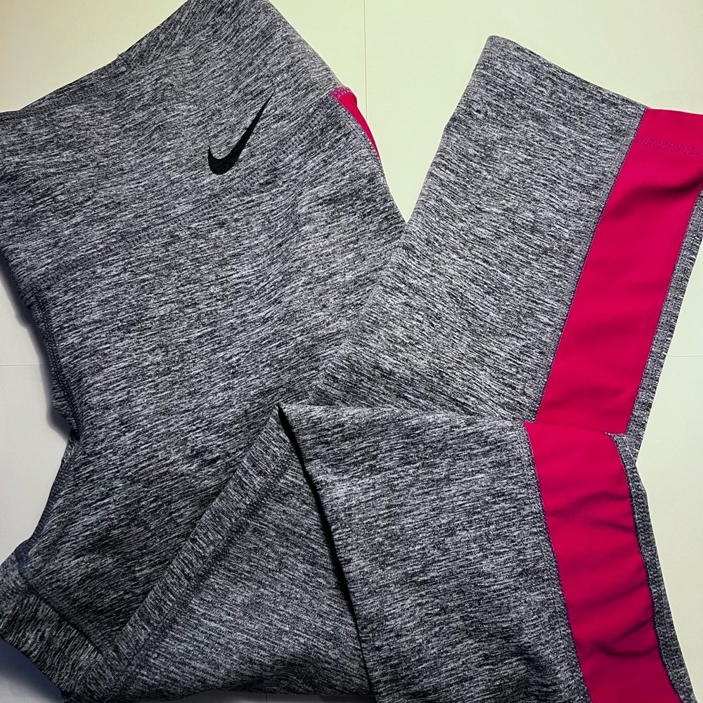 Nike Women’s Heather Gray and Hot Pink Leggings Size Medium